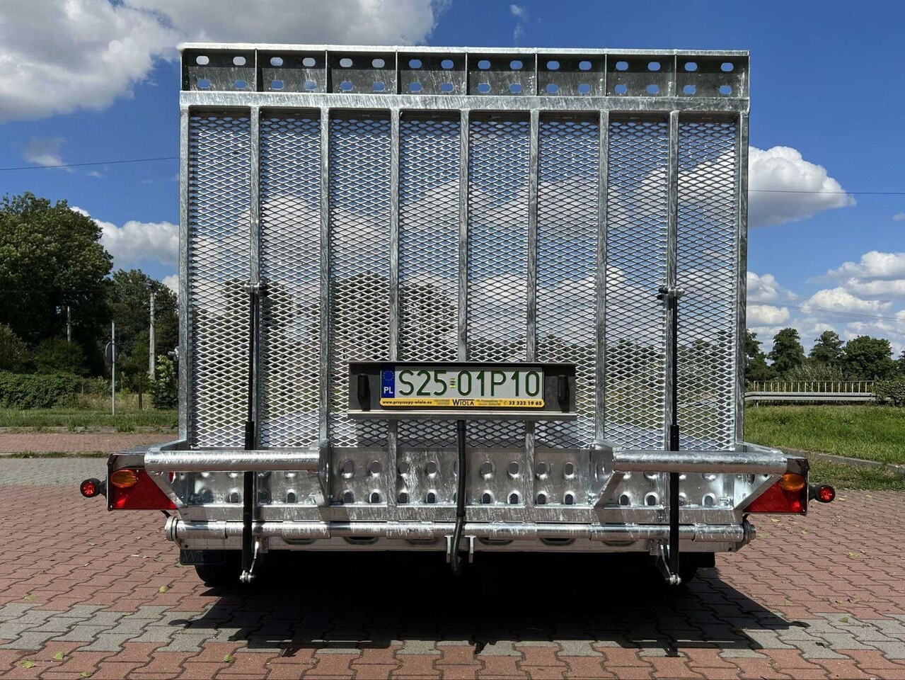 Wiola Pod sprzęt budowlany B3540 MAXX 3500kg - Celtniecības tehnikas piekabe: foto 3 Wiola Pod sprzęt budowlany B3540 MAXX 3500kg - Celtniecības tehnikas piekabe: foto 3