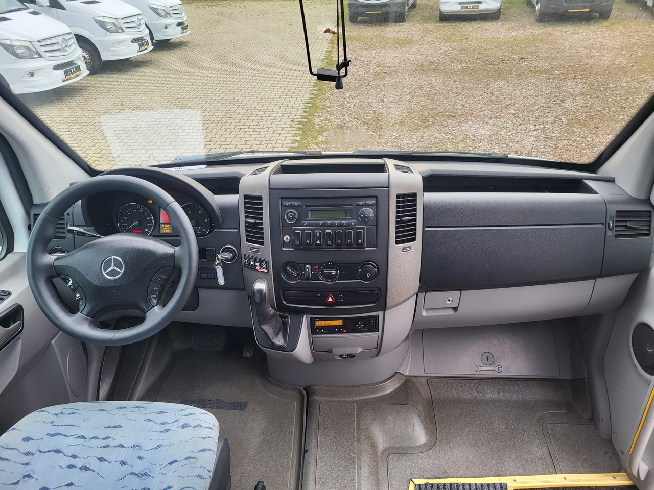 Mercedes-Benz Sprinter 518 CDI - 24 places + standing - Mikroautobuss, Pasažieru furgons: foto 5 Mercedes-Benz Sprinter 518 CDI - 24 places + standing - Mikroautobuss, Pasažieru furgons: foto 5