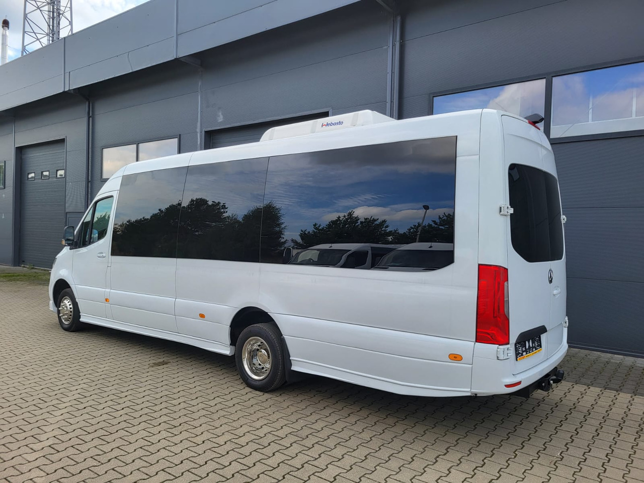 Mercedes-Benz Sprinter 519 CDI 24 places + 3 standing - Piepilsētas autobuss: foto 4 Mercedes-Benz Sprinter 519 CDI 24 places + 3 standing - Piepilsētas autobuss: foto 4