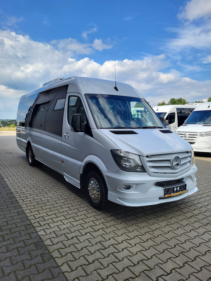 Mercedes-Benz Sprinter 519 CDI 24 places + 4 standing - Piepilsētas autobuss: foto 1 Mercedes-Benz Sprinter 519 CDI 24 places + 4 standing - Piepilsētas autobuss: foto 1