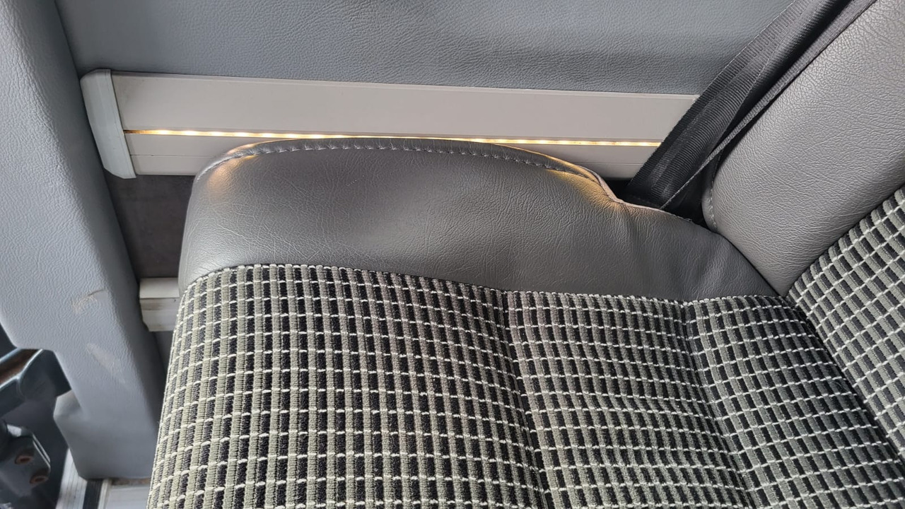 Starppilsētu autobuss Mercedes-Benz Sprinter 519 CDI 24 seats: foto 7