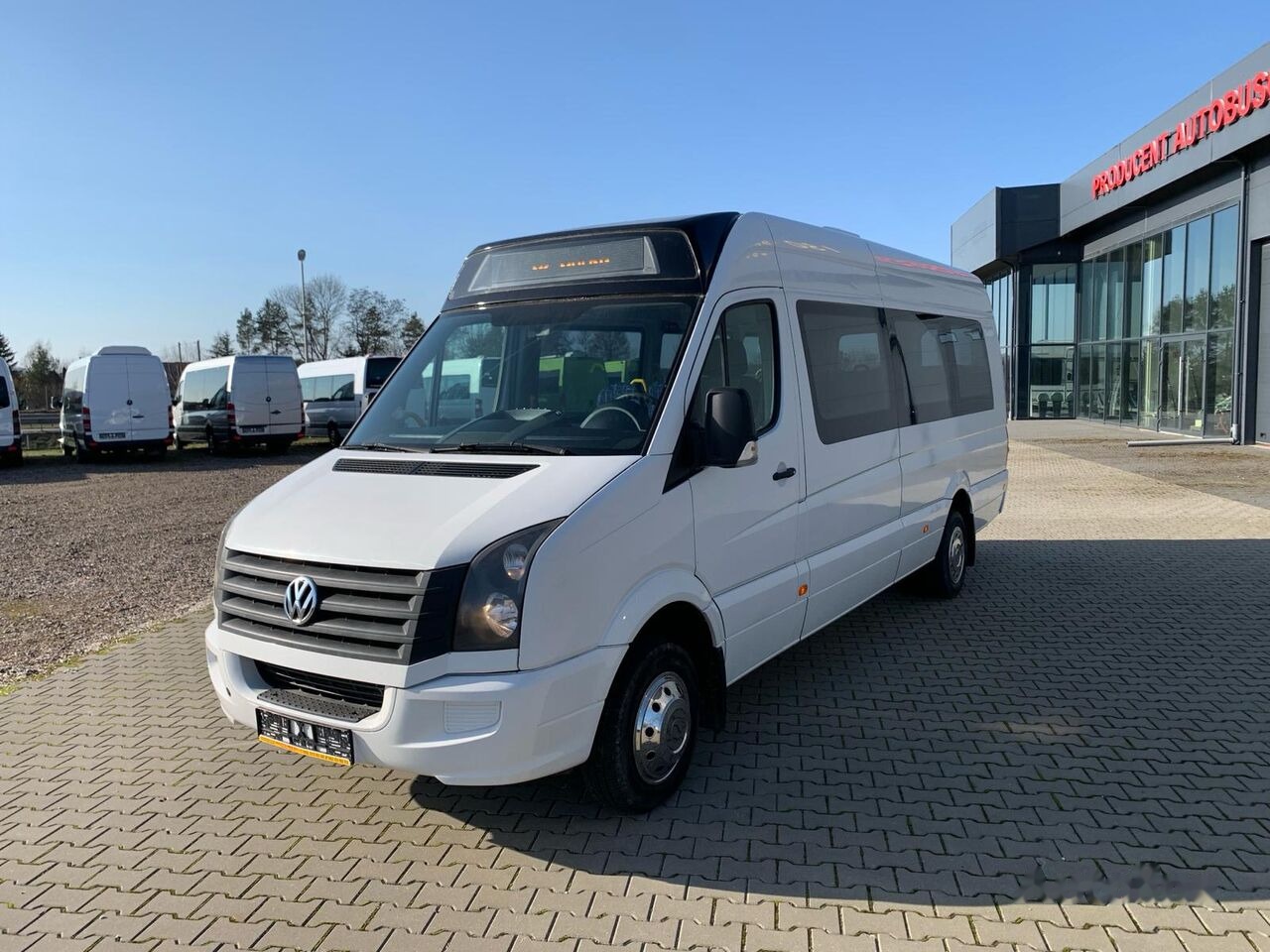 Volkswagen Crafter - 24 PLACES - Pilsētas autobuss: foto 1 Volkswagen Crafter - 24 PLACES - Pilsētas autobuss: foto 1