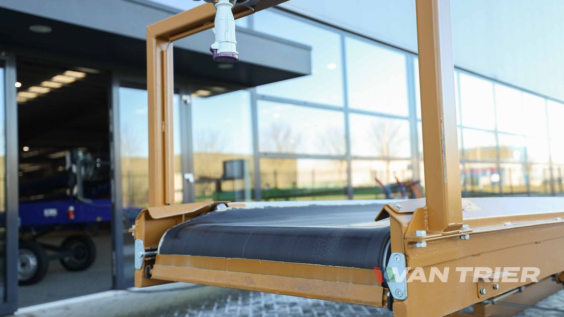 Van Trier DB 2-800-80 Dual belt conveyor - Lentes konveijers: foto 4 Van Trier DB 2-800-80 Dual belt conveyor - Lentes konveijers: foto 4