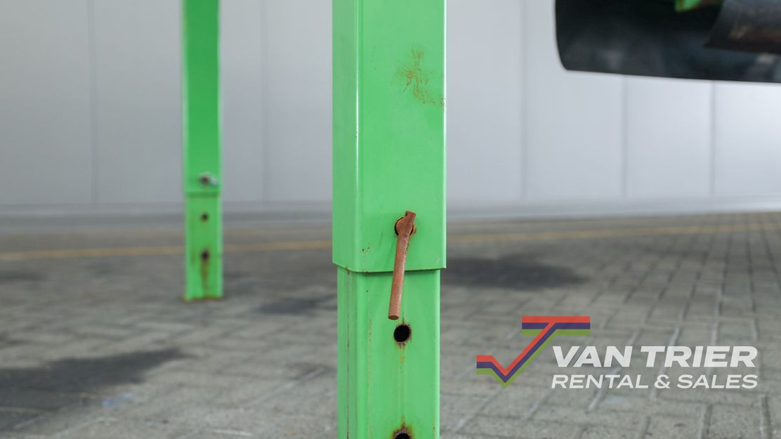 Van Trier TR33-2 Hopper - Uzglabāšanas aprīkojums: foto 4 Van Trier TR33-2 Hopper - Uzglabāšanas aprīkojums: foto 4