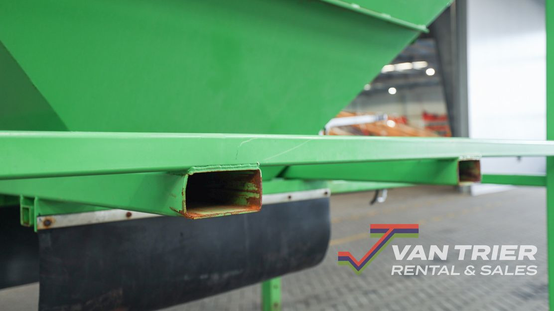 Van Trier TR33-2 Hopper - Uzglabāšanas aprīkojums: foto 5 Van Trier TR33-2 Hopper - Uzglabāšanas aprīkojums: foto 5