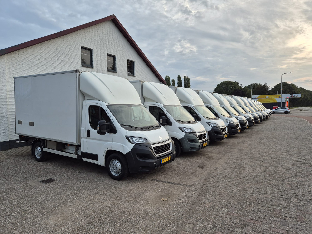 Peugeot 20 x Boxer HDI 160PK EURO 6 Koelwagen Bj2018-2019 - Komercauto refrižerators: foto 1 Peugeot 20 x Boxer HDI 160PK EURO 6 Koelwagen Bj2018-2019 - Komercauto refrižerators: foto 1