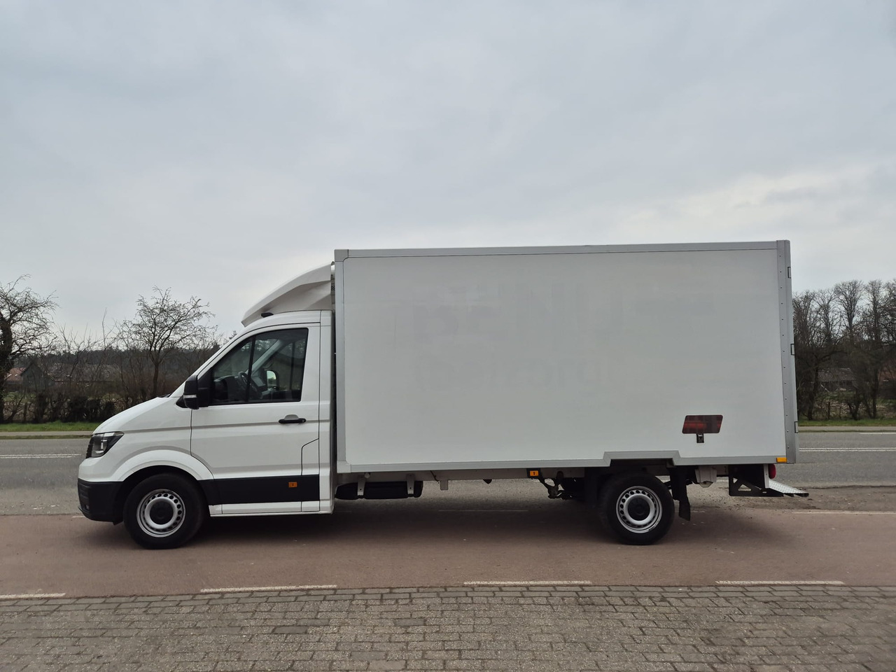 Volkswagen Crafter KOELWAGEN Volkswagen Crafter 177pk Lamberet Koelwagen FRC Koelwagen Bakwagen Kühlwagen Airco Cruise control - Komercauto refrižerators: foto 2 Volkswagen Crafter KOELWAGEN Volkswagen Crafter 177pk Lamberet Koelwagen FRC Koelwagen Bakwagen Kühlwagen Airco Cruise control - Komercauto refrižerators: foto 2