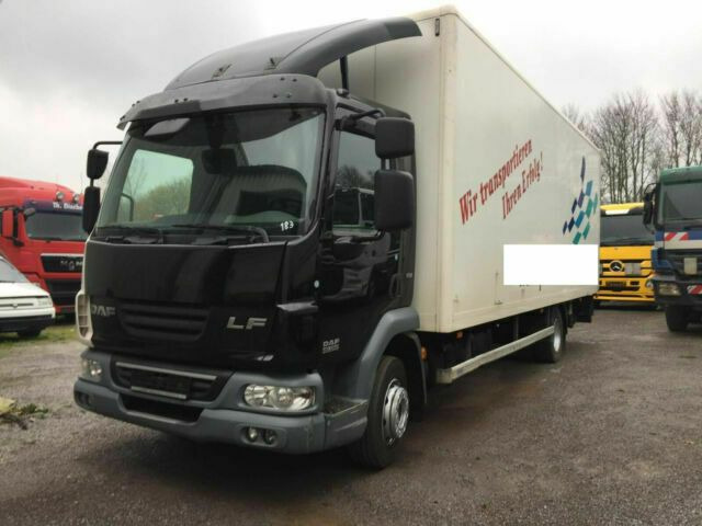 DAF LF 45-250 Koffer E5 EEV LBW Klima AHK - Kravas automašīna ar slēgto virsbūvi: foto 1 DAF LF 45-250 Koffer E5 EEV LBW Klima AHK - Kravas automašīna ar slēgto virsbūvi: foto 1