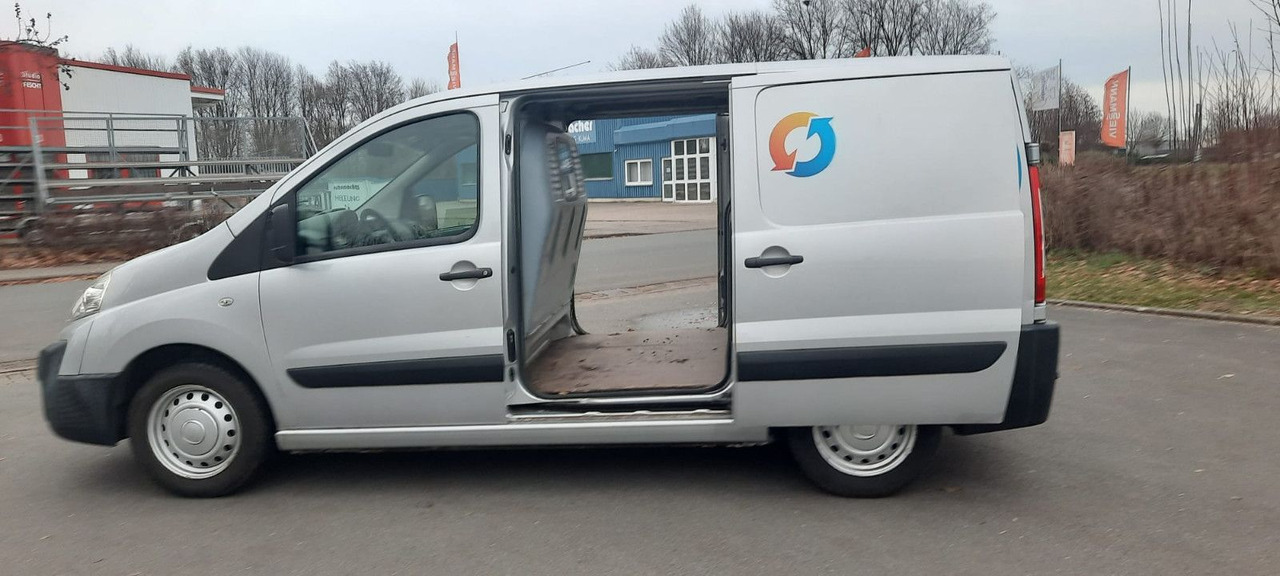 Fiat Scudo Klima 2xSchiebetür - Mazs furgons: foto 3 Fiat Scudo Klima 2xSchiebetür - Mazs furgons: foto 3