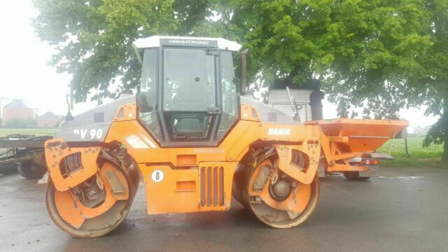 Hamm DV90 VO mit Streuer Klima Deutsche Maschine - Ceļu veltnis: foto 5 Hamm DV90 VO mit Streuer Klima Deutsche Maschine - Ceļu veltnis: foto 5