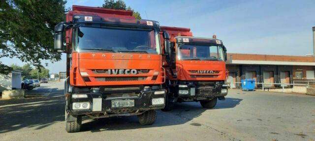 Iveco 260AD500PS 6x4 Blatt/Blatt AHK Retarder - Kravas automašīna pašizgāzējs: foto 2 Iveco 260AD500PS 6x4 Blatt/Blatt AHK Retarder - Kravas automašīna pašizgāzējs: foto 2