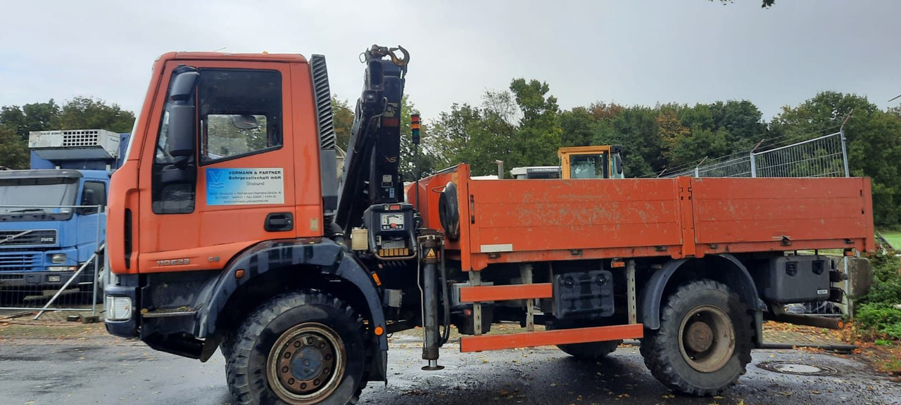 Iveco ML110-220 4x4 mit Kran+Funk - Bortu kravas automašīna/ Platforma, Kravas auto ar manipulatoru: foto 3 Iveco ML110-220 4x4 mit Kran+Funk - Bortu kravas automašīna/ Platforma, Kravas auto ar manipulatoru: foto 3