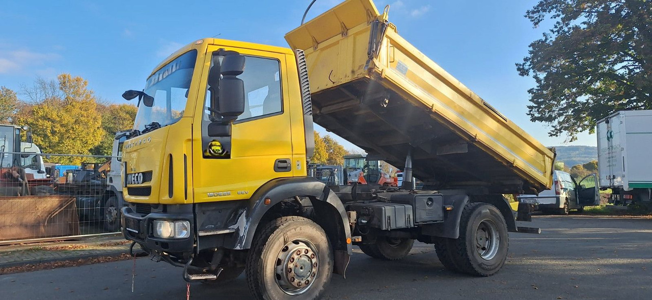 Iveco ML150E25 4x4 Kipper AHK org.93tkm 1-Hand - Kravas automašīna pašizgāzējs: foto 3 Iveco ML150E25 4x4 Kipper AHK org.93tkm 1-Hand - Kravas automašīna pašizgāzējs: foto 3