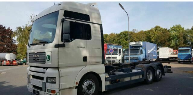 MAN 26.440 TGA BDF 6x2 German Truck - Šasija kravas automašīna: foto 1 MAN 26.440 TGA BDF 6x2 German Truck - Šasija kravas automašīna: foto 1