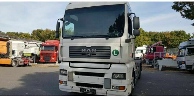 MAN 26.440 TGA BDF 6x2 German Truck - Šasija kravas automašīna: foto 2 MAN 26.440 TGA BDF 6x2 German Truck - Šasija kravas automašīna: foto 2