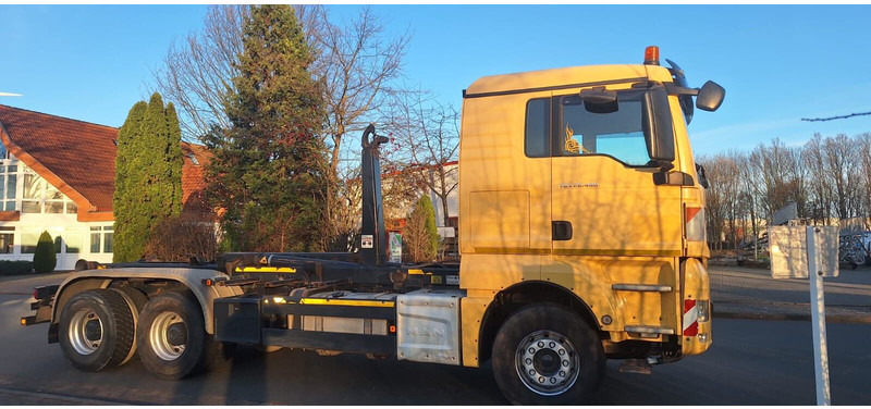 MAN 26.480 TGX - Pacēlājs ar āķi: foto 1 MAN 26.480 TGX - Pacēlājs ar āķi: foto 1