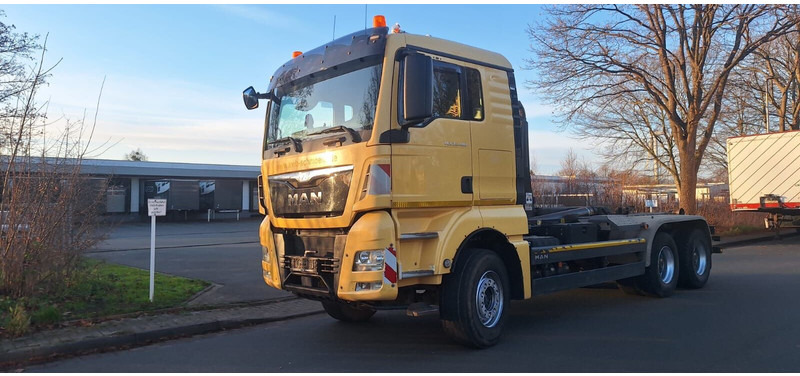 MAN 26.480 TGX - Pacēlājs ar āķi: foto 2 MAN 26.480 TGX - Pacēlājs ar āķi: foto 2