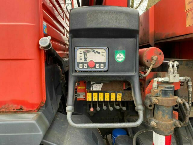 MAN ME18.284 mit Kran Not Aus Hiab 122B - Bortu kravas automašīna/ Platforma, Kravas auto ar manipulatoru: foto 3 MAN ME18.284 mit Kran Not Aus Hiab 122B - Bortu kravas automašīna/ Platforma, Kravas auto ar manipulatoru: foto 3