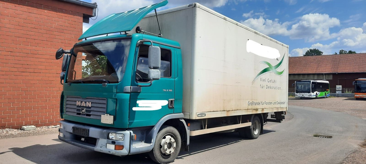 MAN TGL 8.180 Koffer - Furgons ar slēgtā virsbūve: foto 2 MAN TGL 8.180 Koffer - Furgons ar slēgtā virsbūve: foto 2
