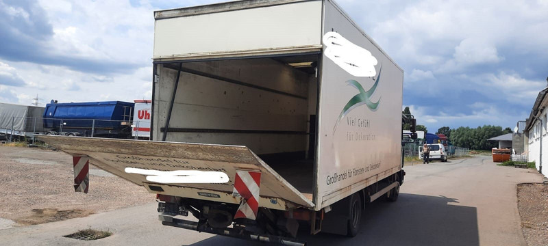 MAN TGL 8.180 Koffer - Kravas automašīna ar slēgto virsbūvi: foto 4 MAN TGL 8.180 Koffer - Kravas automašīna ar slēgto virsbūvi: foto 4