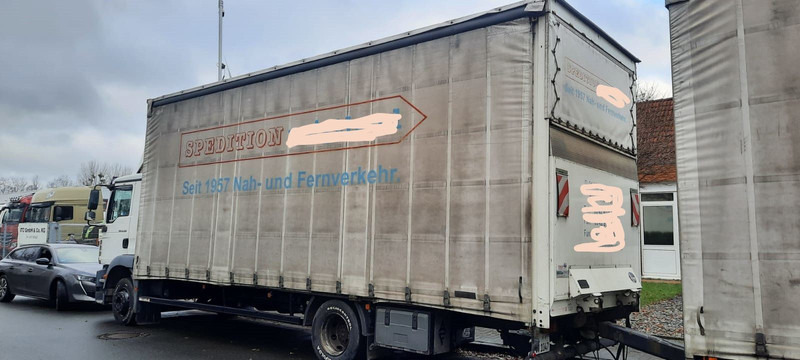 MAN TGM 12.250 - Kravas automašīna ar tentu: foto 3 MAN TGM 12.250 - Kravas automašīna ar tentu: foto 3