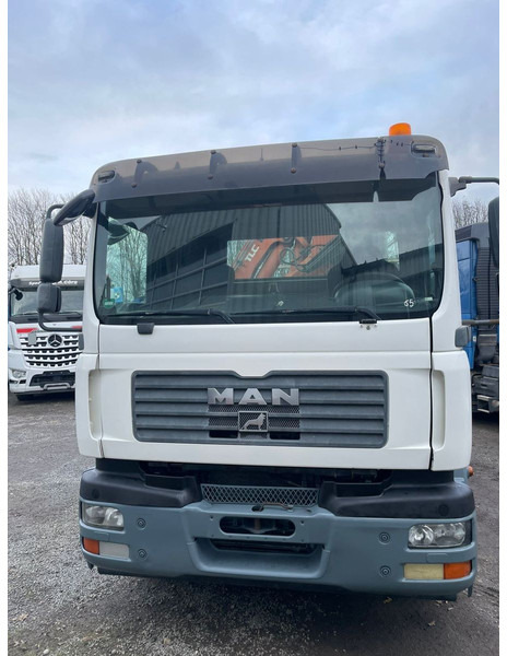 MAN TGM 18.240PS 4x2 3.S-Kipper mit Kran - Kravas automašīna pašizgāzējs, Kravas auto ar manipulatoru: foto 3 MAN TGM 18.240PS 4x2 3.S-Kipper mit Kran - Kravas automašīna pašizgāzējs, Kravas auto ar manipulatoru: foto 3