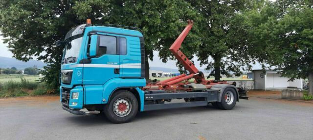 MAN TGS 18.440 Abroller mit Funk +Kran vor - Pacēlājs ar āķi, Kravas auto ar manipulatoru: foto 5 MAN TGS 18.440 Abroller mit Funk +Kran vor - Pacēlājs ar āķi, Kravas auto ar manipulatoru: foto 5