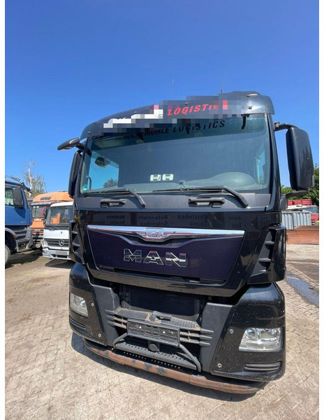 MAN TGX 26.440 6x2 LLW Pritsche mit Kran Palfinge - Bortu kravas automašīna/ Platforma, Kravas auto ar manipulatoru: foto 4 MAN TGX 26.440 6x2 LLW Pritsche mit Kran Palfinge - Bortu kravas automašīna/ Platforma, Kravas auto ar manipulatoru: foto 4