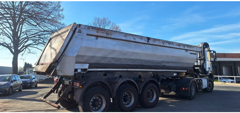 Meiller Kippmulde 3 Achser - Puspiekabe pašizgāzējs: foto 4 Meiller Kippmulde 3 Achser - Puspiekabe pašizgāzējs: foto 4