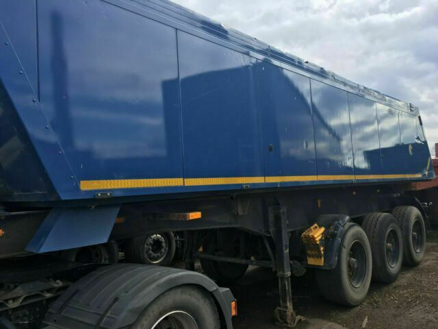 Meiller MHKS41/3-S Mulde Thermo/Is26 Kubiko orgi - Puspiekabe pašizgāzējs: foto 2 Meiller MHKS41/3-S Mulde Thermo/Is26 Kubiko orgi - Puspiekabe pašizgāzējs: foto 2