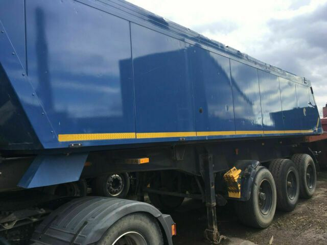 Meiller MHKS41/3-S Mulde Thermo/Is26 Kubiko orgi - Puspiekabe pašizgāzējs: foto 1 Meiller MHKS41/3-S Mulde Thermo/Is26 Kubiko orgi - Puspiekabe pašizgāzējs: foto 1