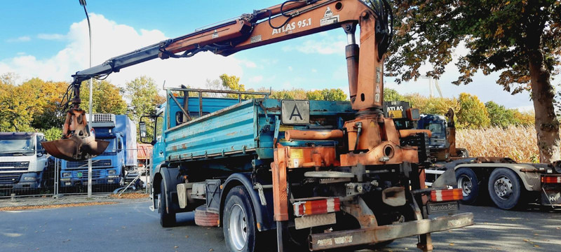 Mercedes-Benz 1828K 4x2 Kipper KRAN+Funk/Greifer - Kravas automašīna pašizgāzējs, Kravas auto ar manipulatoru: foto 5 Mercedes-Benz 1828K 4x2 Kipper KRAN+Funk/Greifer - Kravas automašīna pašizgāzējs, Kravas auto ar manipulatoru: foto 5