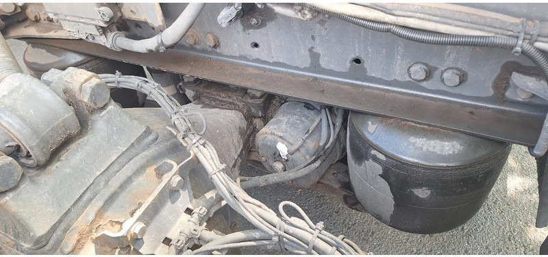 Šasija kravas automašīna Mercedes-Benz 1833 2 Achser für BDF mit LBW: foto 9