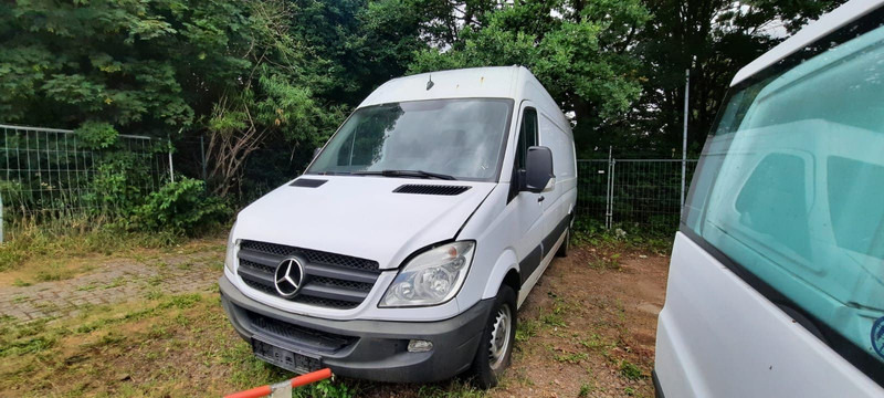 Mercedes-Benz 300-serie 313 Sprinter - Kravas mikroautobuss: foto 3 Mercedes-Benz 300-serie 313 Sprinter - Kravas mikroautobuss: foto 3