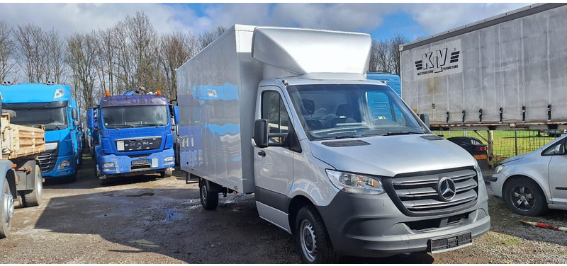 Mercedes-Benz 315 317 319 Sprinter III Koffer - Furgons ar slēgtā virsbūve: foto 1 Mercedes-Benz 315 317 319 Sprinter III Koffer - Furgons ar slēgtā virsbūve: foto 1