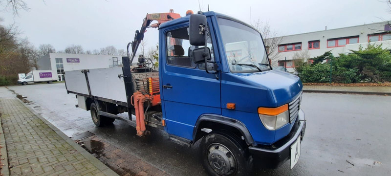 Mercedes-Benz 814 Pritsche mit Kran+Greifer - Bortu kravas automašīna/ Platforma, Kravas auto ar manipulatoru: foto 4 Mercedes-Benz 814 Pritsche mit Kran+Greifer - Bortu kravas automašīna/ Platforma, Kravas auto ar manipulatoru: foto 4