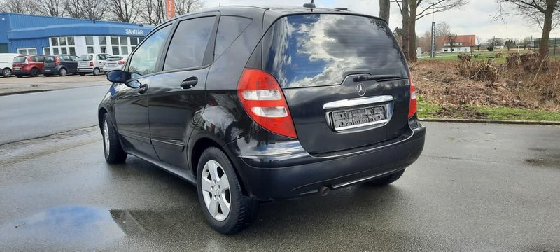 Mercedes-Benz A-Klasse 180 CDI AVANTGARDE - Hečbeks: foto 4 Mercedes-Benz A-Klasse 180 CDI AVANTGARDE - Hečbeks: foto 4