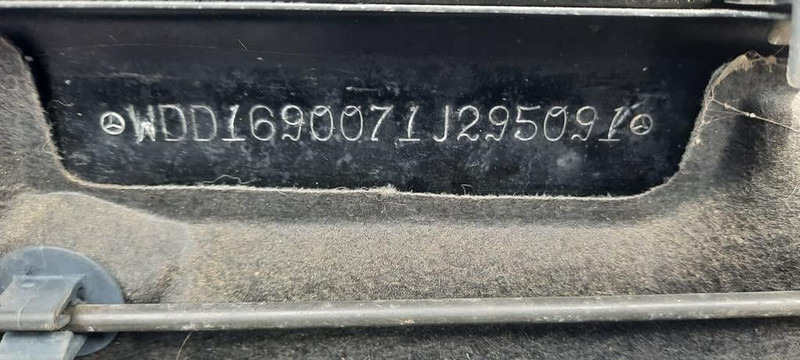 Mercedes-Benz A-Klasse 180 CDI AVANTGARDE - Hečbeks: foto 5 Mercedes-Benz A-Klasse 180 CDI AVANTGARDE - Hečbeks: foto 5