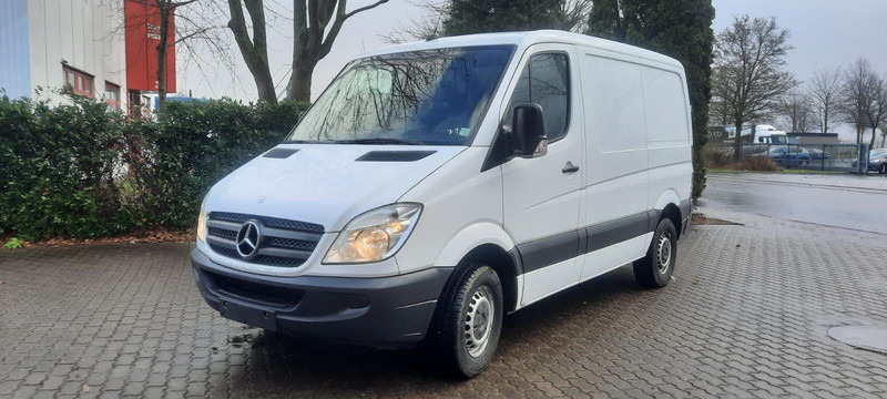Mercedes-Benz Sprinter 316 Kastenwagen - Mazs furgons: foto 2 Mercedes-Benz Sprinter 316 Kastenwagen - Mazs furgons: foto 2