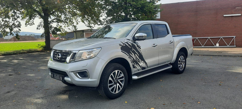 Nissan Navara NP300 N-Connecta Double Cab 4x4 - Pikaps: foto 1 Nissan Navara NP300 N-Connecta Double Cab 4x4 - Pikaps: foto 1