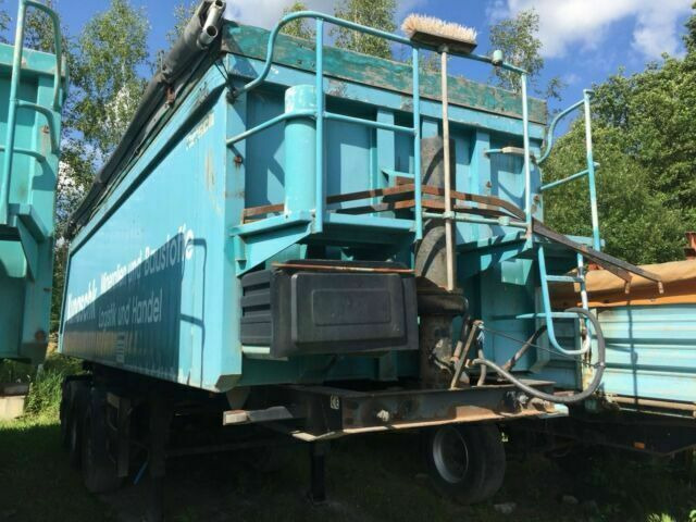 Reisch SKI 24 32 Kubik Mulde German Fahrzeug - Puspiekabe pašizgāzējs: foto 1 Reisch SKI 24 32 Kubik Mulde German Fahrzeug - Puspiekabe pašizgāzējs: foto 1