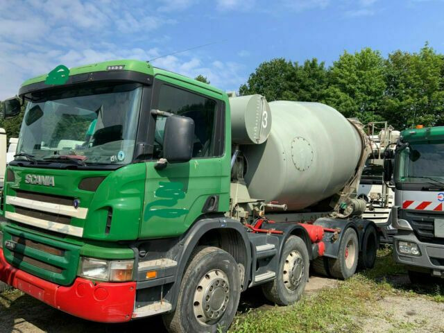 Scania P340PS 8x4 Blatt/Blatt 1-Hand - Betonvedējs: foto 2 Scania P340PS 8x4 Blatt/Blatt 1-Hand - Betonvedējs: foto 2