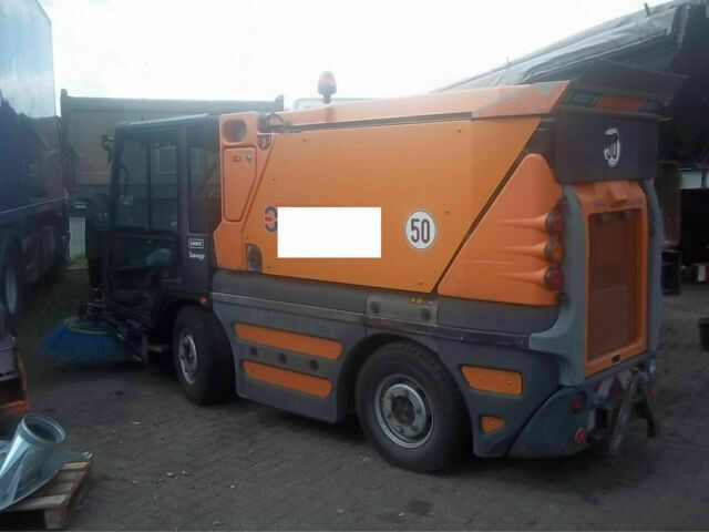 Schmidt Compact 200 German Maschine - Ielu tīrīšanas mašīna: foto 4 Schmidt Compact 200 German Maschine - Ielu tīrīšanas mašīna: foto 4