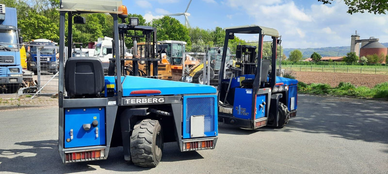 Terberg TKL M1-3 Mitnahmestapler - Sānu autokrāvējs: foto 1 Terberg TKL M1-3 Mitnahmestapler - Sānu autokrāvējs: foto 1