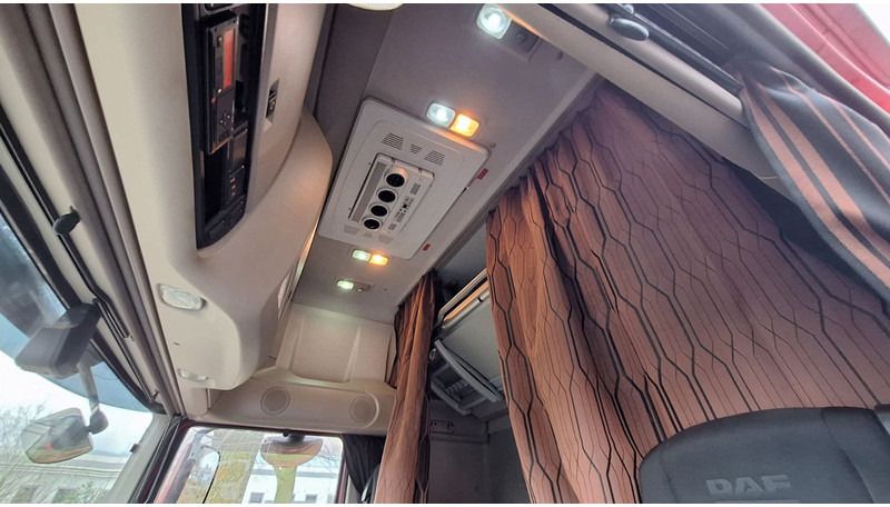 Vilcējs DAF 106-530 Super Spacs G.Haus/Hoch German: foto 8