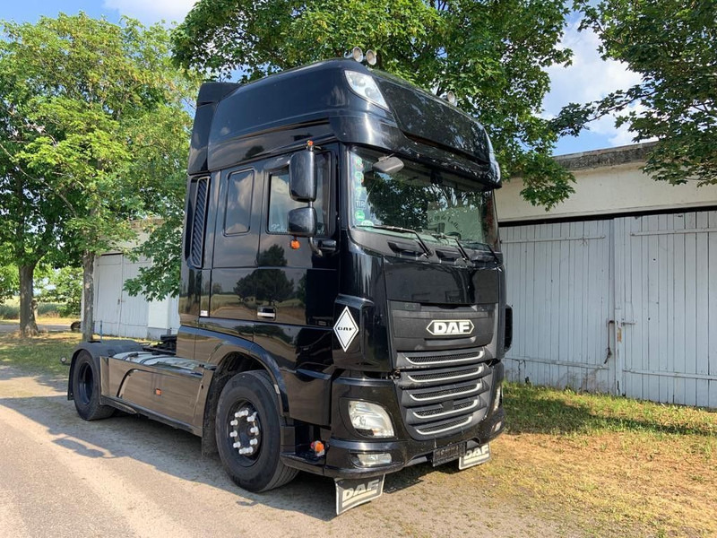 DAF XF 106/460 SSC Vollausstattung - Vilcējs: foto 3 DAF XF 106/460 SSC Vollausstattung - Vilcējs: foto 3