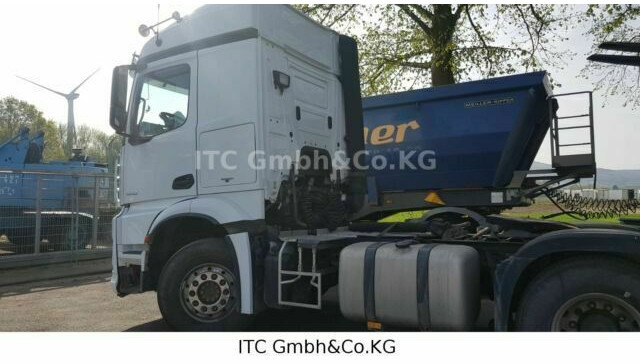 Mercedes-Benz 1840 Actros G.Haus-Hochdach German Truck Vollau - Vilcējs: foto 2 Mercedes-Benz 1840 Actros G.Haus-Hochdach German Truck Vollau - Vilcējs: foto 2