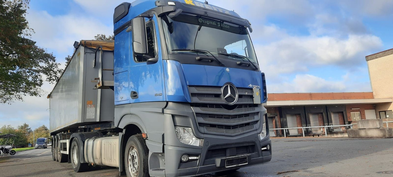 Mercedes-Benz Actros 1843LS 4x2 G.Haus/Hochdach Kipphyd./2-Kre - Vilcējs: foto 1 Mercedes-Benz Actros 1843LS 4x2 G.Haus/Hochdach Kipphyd./2-Kre - Vilcējs: foto 1