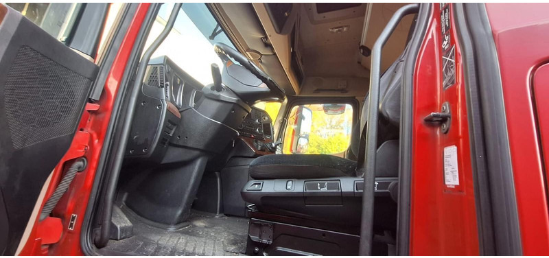 Mercedes-Benz Actros 4 2-Achser 1842 4x2 SZM Big Hause - Vilcējs: foto 4 Mercedes-Benz Actros 4 2-Achser 1842 4x2 SZM Big Hause - Vilcējs: foto 4