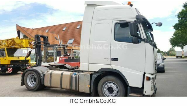 Volvo FH 400 G.Haus-Hochdach Euro:5 German Truck - Vilcējs: foto 2 Volvo FH 400 G.Haus-Hochdach Euro:5 German Truck - Vilcējs: foto 2